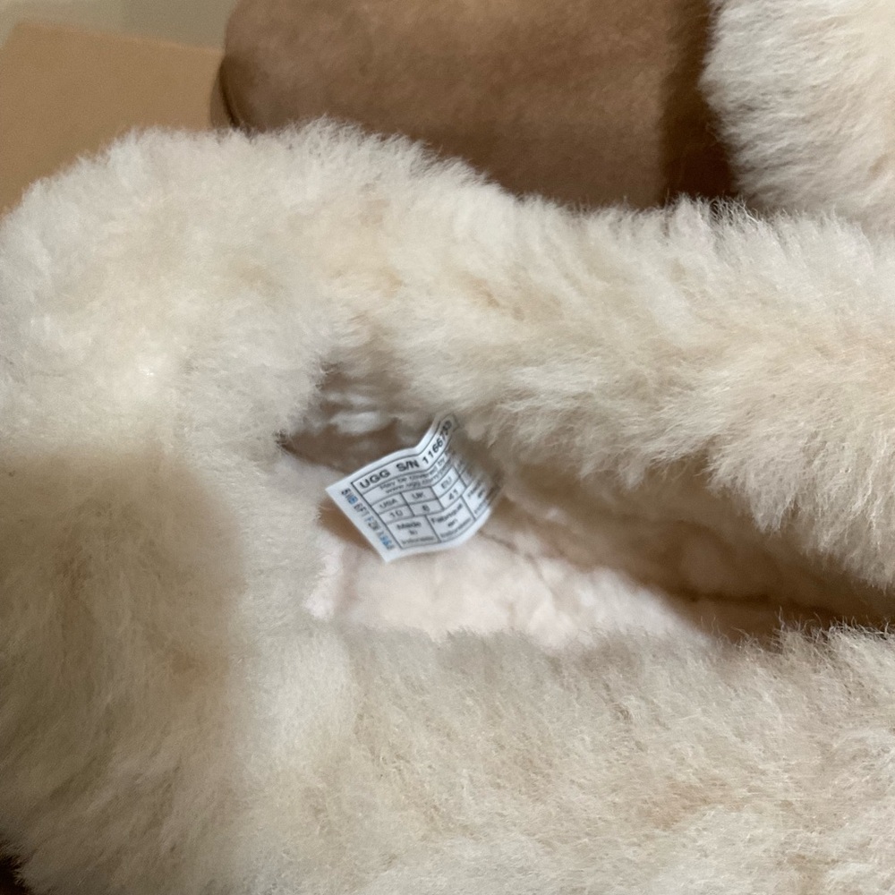 UGG Tan Shearling Women's Platform - image 7